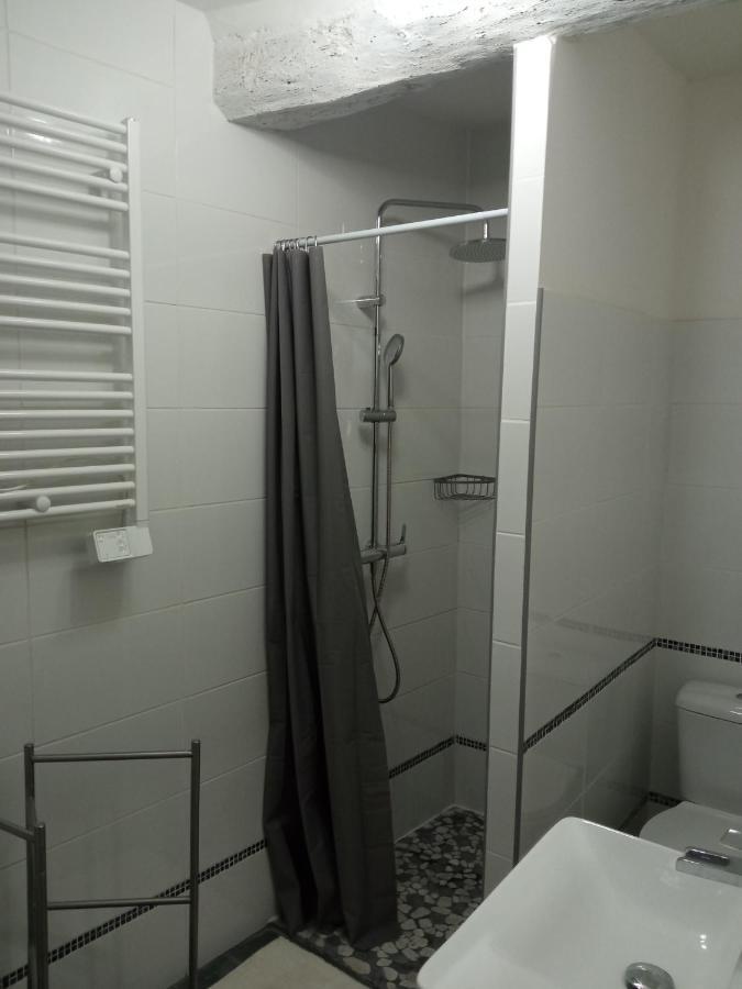 Studio Tout Confort En Provence Mont Ventoux. Bedoin Luaran gambar