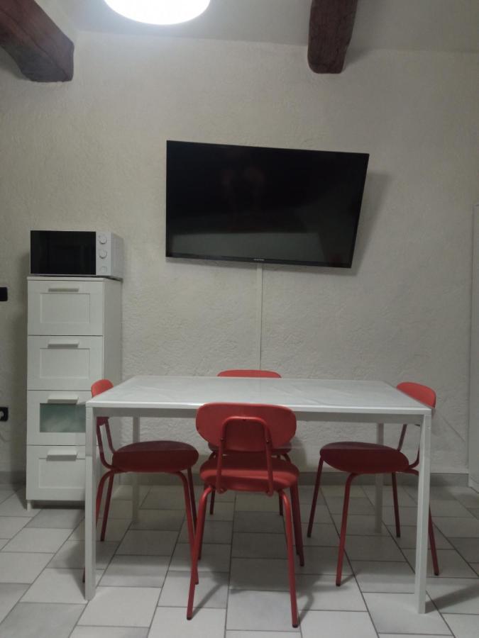 Studio Tout Confort En Provence Mont Ventoux. Bedoin Luaran gambar