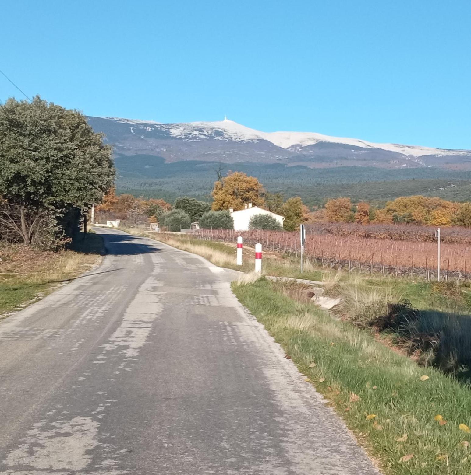 Studio Tout Confort En Provence Mont Ventoux. Bedoin Luaran gambar